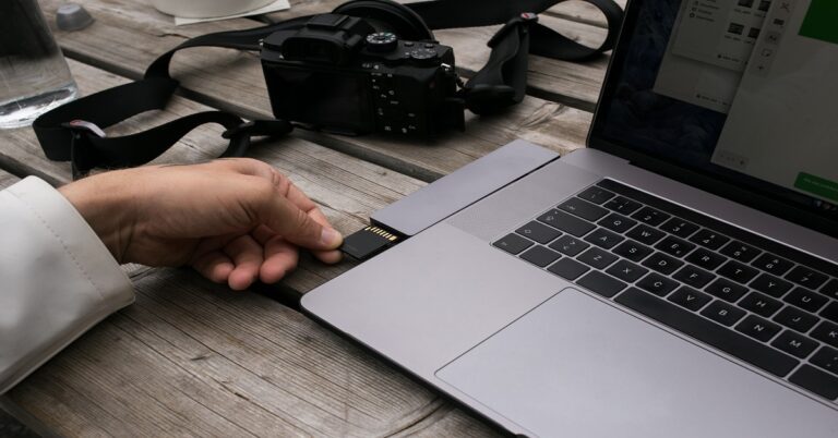 Effective decompression of JPEG document images